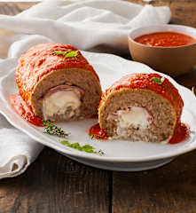 Polpettone con crema di peperoni