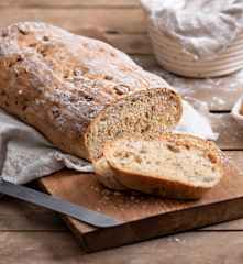 Cheese and tomato bread