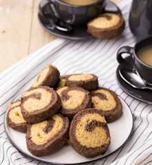 Biscotti integrali al cioccolato fondente