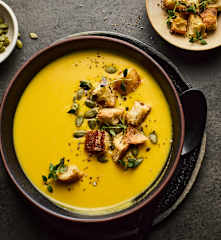 Versatile smooth soup