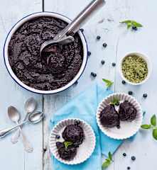 Sorbet jagodowy z miętą