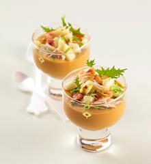 Pannacotta de bisque de homard aux pinces de crabe