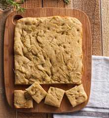 Focaccia al rosmarino con farina di quinoa