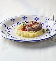 Filetto di manzo al vino con purè