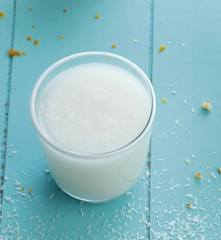 Bebida de arroz com aroma de coco