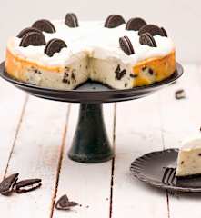 Sernik z ciastkami Oreo®