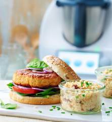 Steaks de poulet au paprika, coleslaw maison