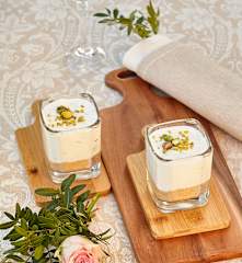 Mini cheesecake salate al basilico