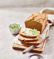Reis-Hirse-Brot