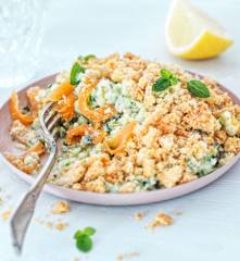 Crumble de truite fumée aux herbes