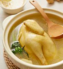 清炖鸡汤