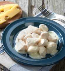 Bocconcini di pollo al latte e formaggio