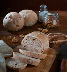 Pagnotte integrali con lievito madre