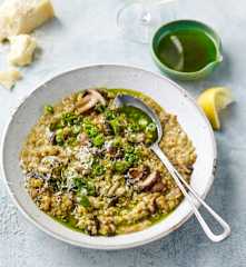 Mushroom freekeh risotto with spring onion oil