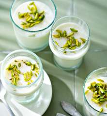 Mouhalabieh (crèmes à la fleur d’oranger)