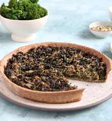 Tarta con relleno de kale