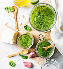 Basil pesto