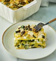 Lasagna rucola, zucchine e formaggio di capra