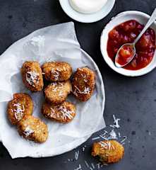 Nuggets di pollo e cavolfiore (10-12 mesi)