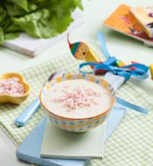 Zupa krem ziemniaczana z szynką i sałatą (dla dzieci)