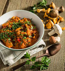 Erdäpfel-Schwammerl-Gulasch