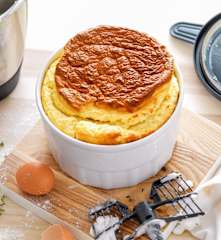 Soufflé au chèvre et au thym
