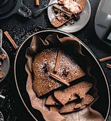 Pain d'épices au miel de châtaignier en cocotte