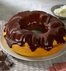 Ciambella ricoperta al cioccolato