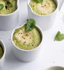 Boluri cu dovlecel și mozzarella