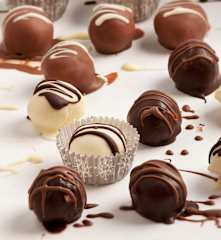 Tartufi con cuore al cocco