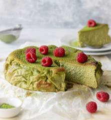 Baskický cheesecake s matchou