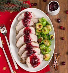 Pierś z indyka z sosem żurawinowym