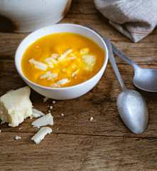 Velouté de carottes au cheddar