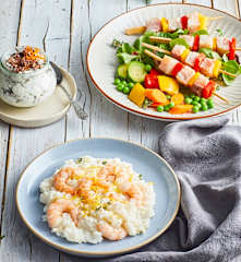 Menù: Risotto ai gamberi; Spiedini di pesce e Mousse di ricotta e cioccolato (Bimby Friend)
