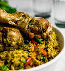 Arroz con pollo verde