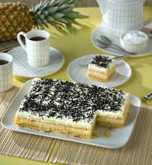 Pastel de piña y crema