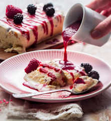 Nougat glacé au poivre de Sichuan