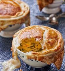 Soledurner Wysuppe (Solothurner Weinsuppe)