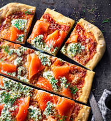 Räucherlachs-Pizza