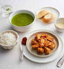 Bocconcini di pollo con crema di zucchine e riso basmati