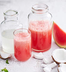 Água de coco com melancia