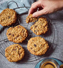 Oatmeal Raisin Cookies