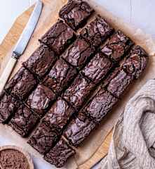 Chewy chocolate brownies