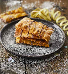 Chiacchiere zucca e cioccolato
