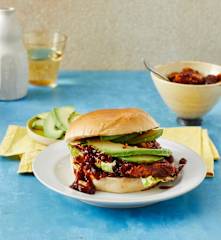 Pulled-Chicken-Burger