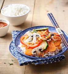 Riz et légumes à l'aigre douce