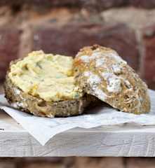 Kichererbsen-Frischkäse-Aufstrich