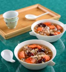 南杏木瓜燉雪耳