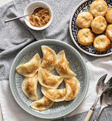 Knishes de Papa y Varenikes