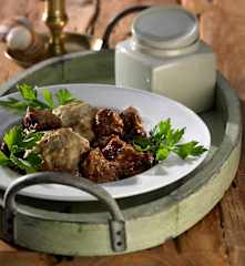 Rindergulasch mit Brezenknödel